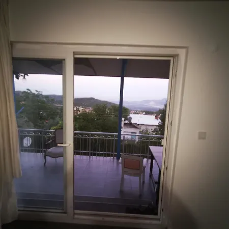 Haus Guengoer Geyikbayırı